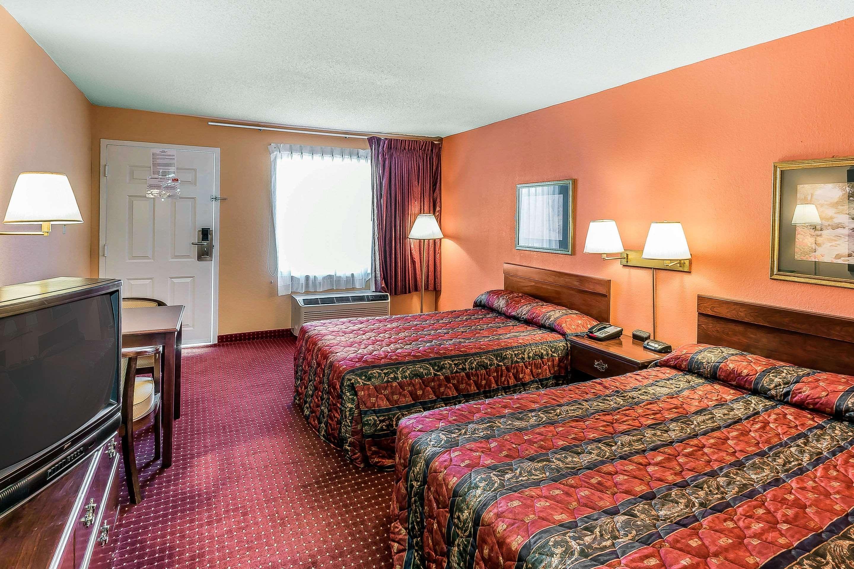 Econo Lodge Lavonia Esterno foto